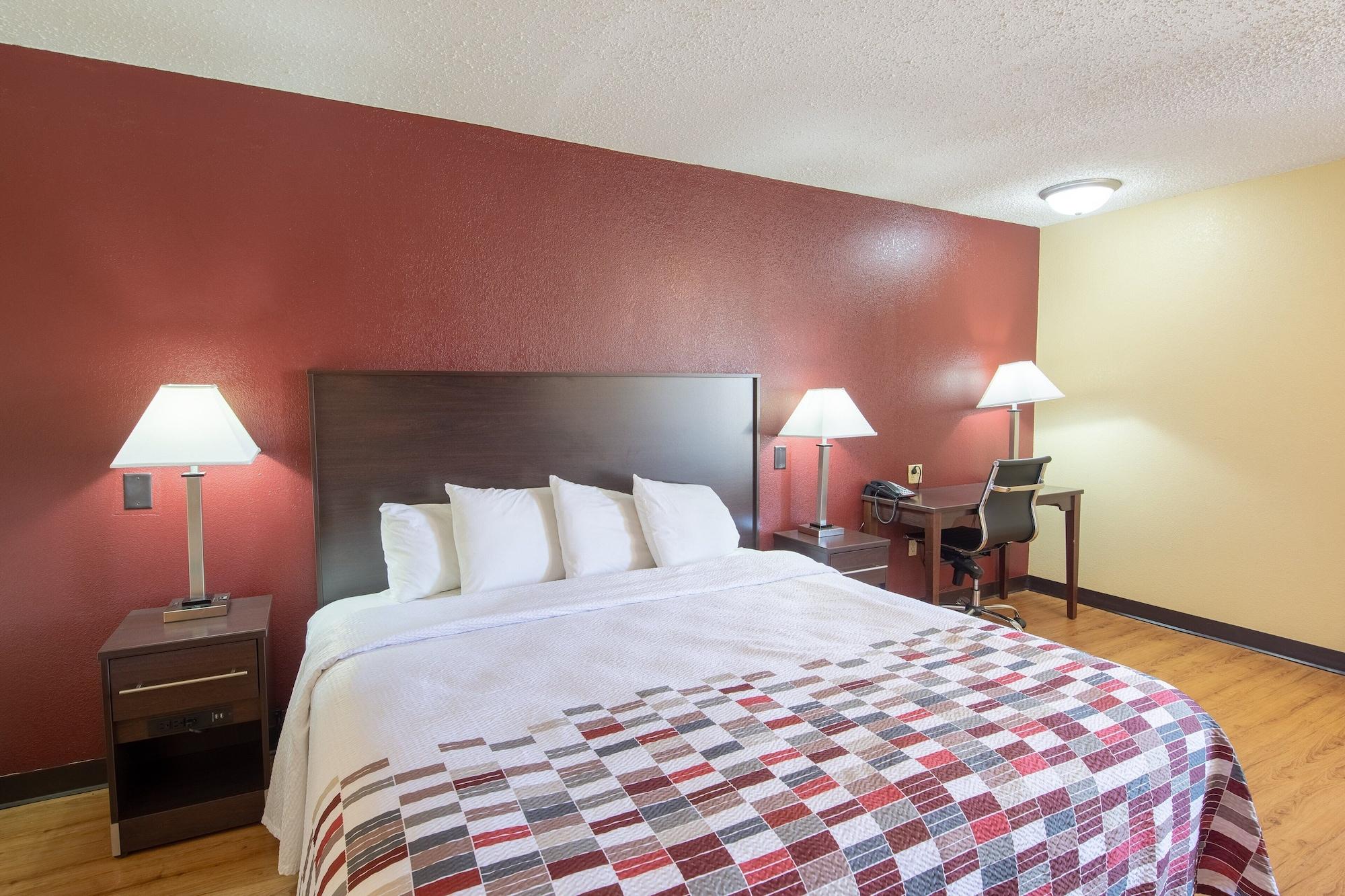Red Roof Inn & Suites Indianapolis Airport Eksteriør billede