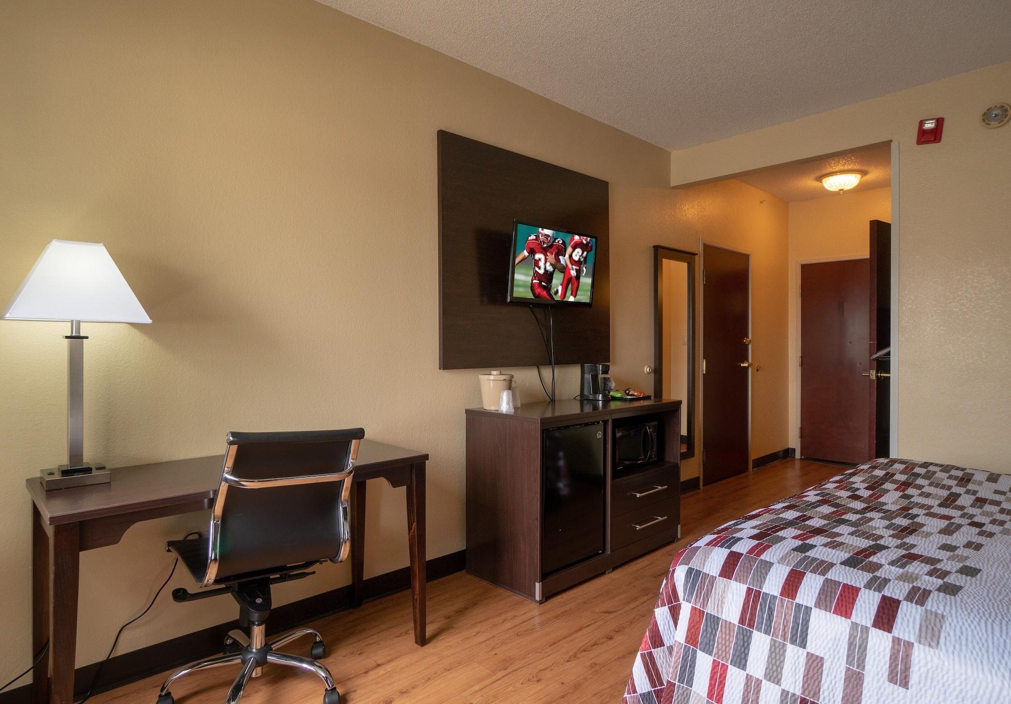 Red Roof Inn & Suites Indianapolis Airport Eksteriør billede