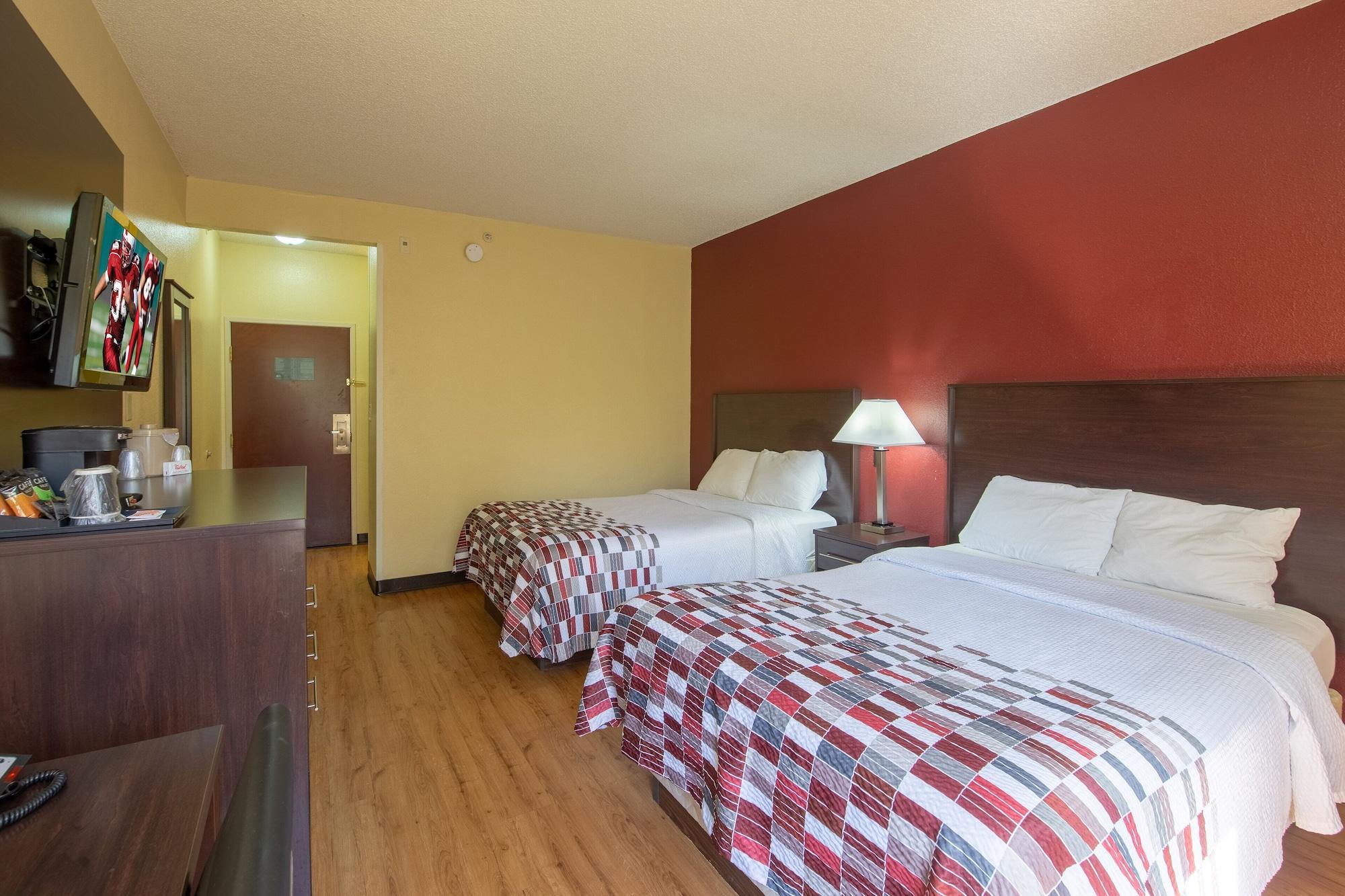 Red Roof Inn & Suites Indianapolis Airport Eksteriør billede